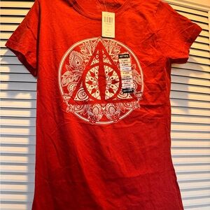 Warner Bros. Red Harry Potter Graphic Tee